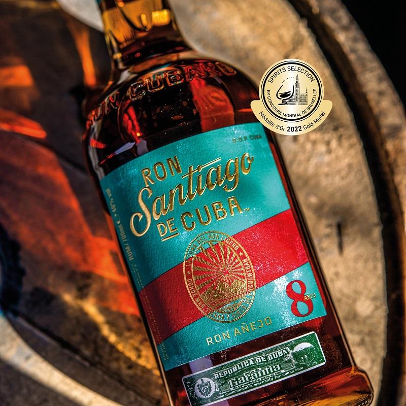 RON SANTIAGO DE CUBA Añejo 8 Años - Brauner Rum, 700ml, 40% vol